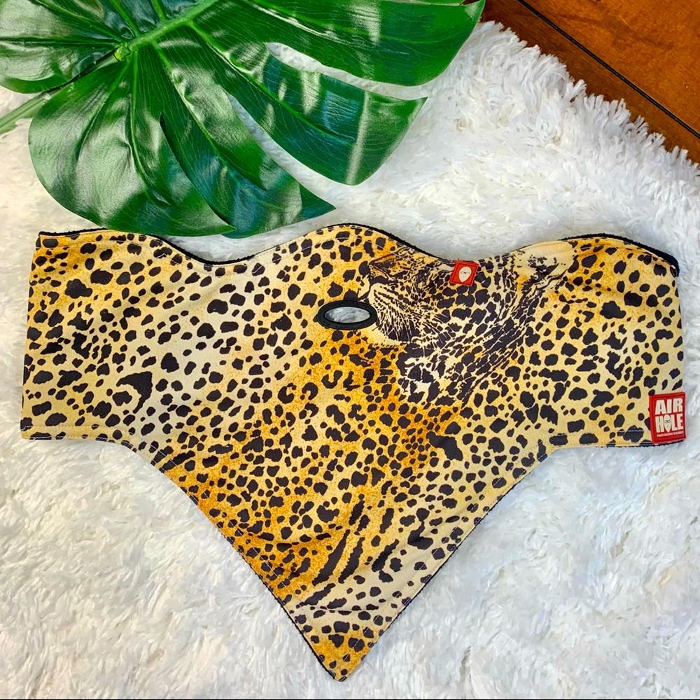 AIR HOLE WOMEN’s Leopard Fleece Lined Face Mask